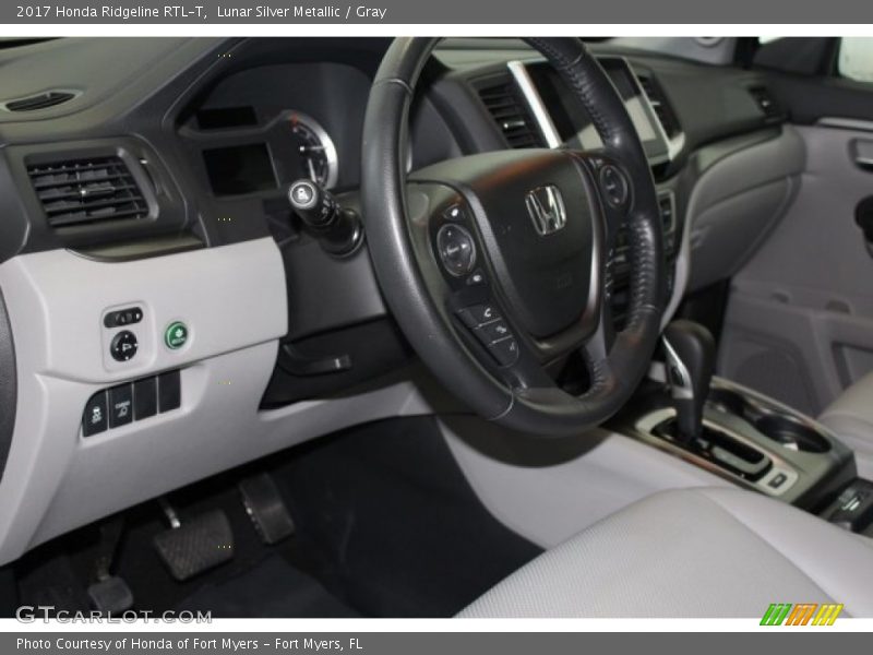 Lunar Silver Metallic / Gray 2017 Honda Ridgeline RTL-T