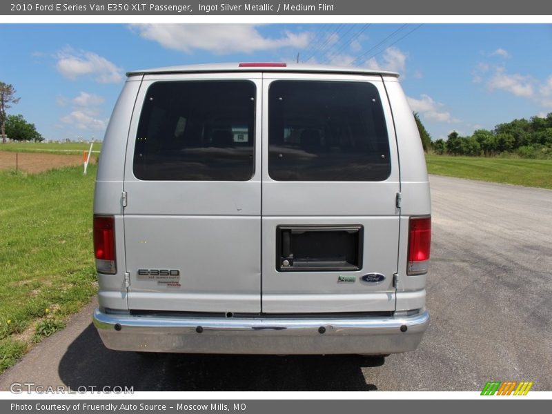 Ingot Silver Metallic / Medium Flint 2010 Ford E Series Van E350 XLT Passenger