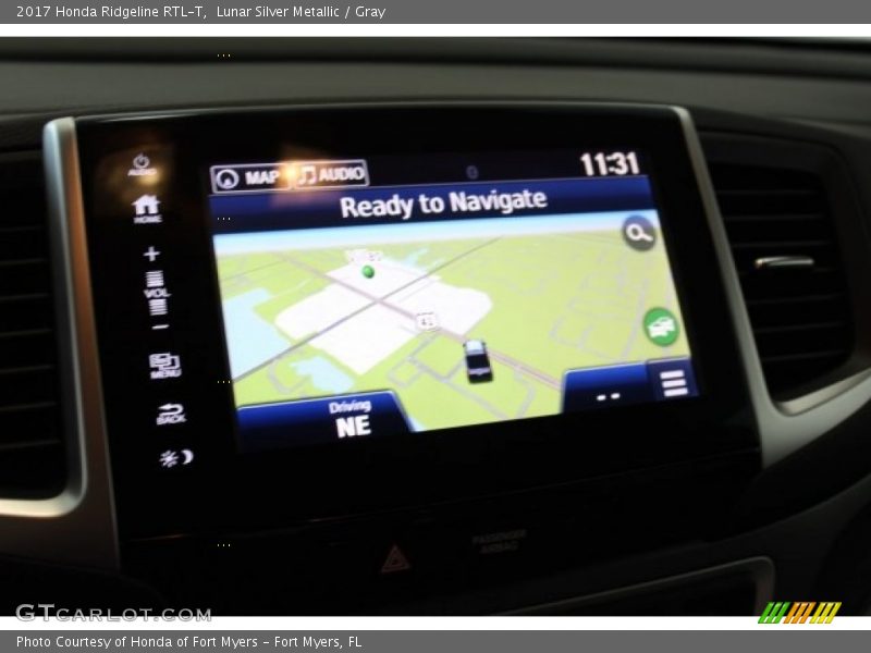 Lunar Silver Metallic / Gray 2017 Honda Ridgeline RTL-T