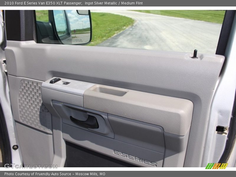 Ingot Silver Metallic / Medium Flint 2010 Ford E Series Van E350 XLT Passenger
