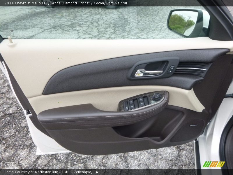 White Diamond Tricoat / Cocoa/Light Neutral 2014 Chevrolet Malibu LT