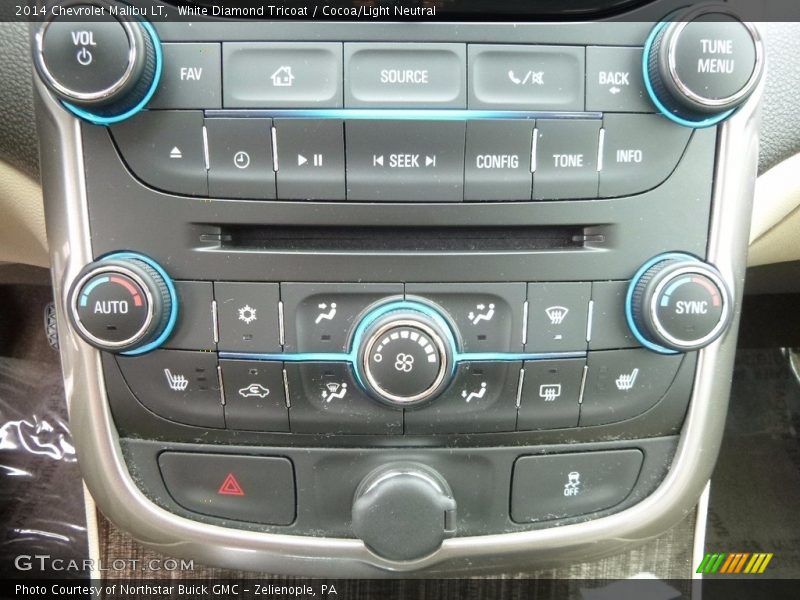 White Diamond Tricoat / Cocoa/Light Neutral 2014 Chevrolet Malibu LT