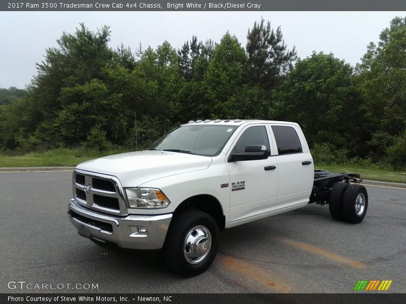 Bright White / Black/Diesel Gray 2017 Ram 3500 Tradesman Crew Cab 4x4 Chassis