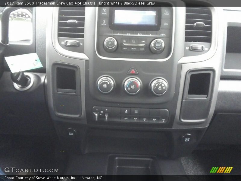 Bright White / Black/Diesel Gray 2017 Ram 3500 Tradesman Crew Cab 4x4 Chassis