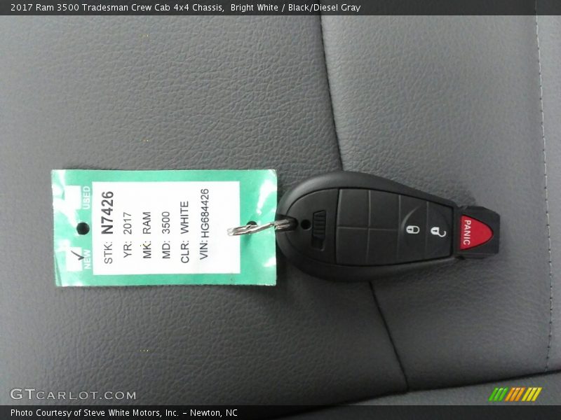 Bright White / Black/Diesel Gray 2017 Ram 3500 Tradesman Crew Cab 4x4 Chassis