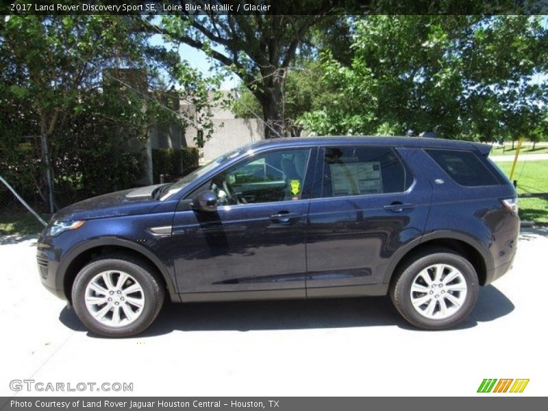 Loire Blue Metallic / Glacier 2017 Land Rover Discovery Sport SE