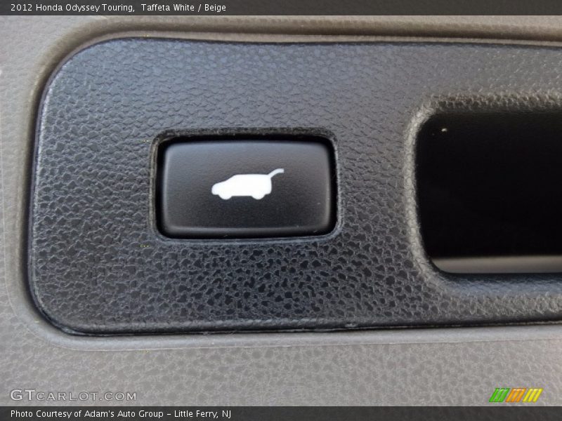Taffeta White / Beige 2012 Honda Odyssey Touring