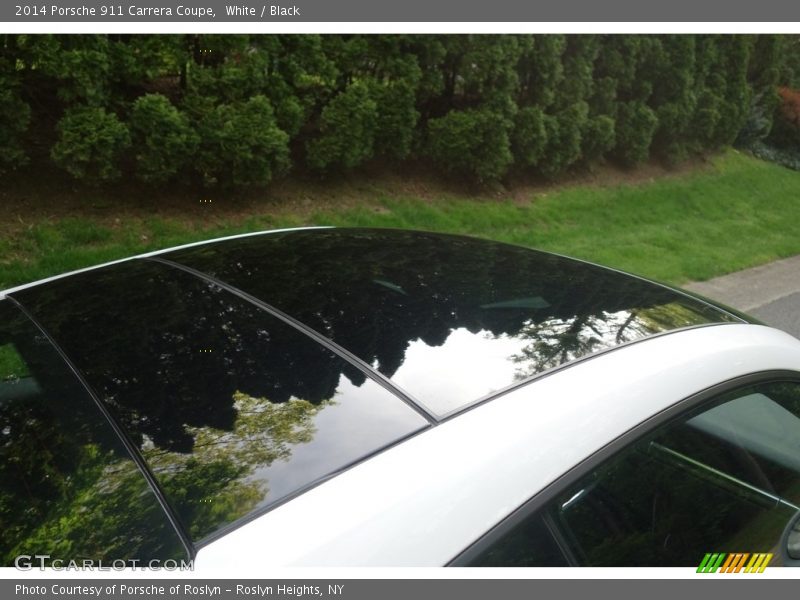 Sunroof of 2014 911 Carrera Coupe
