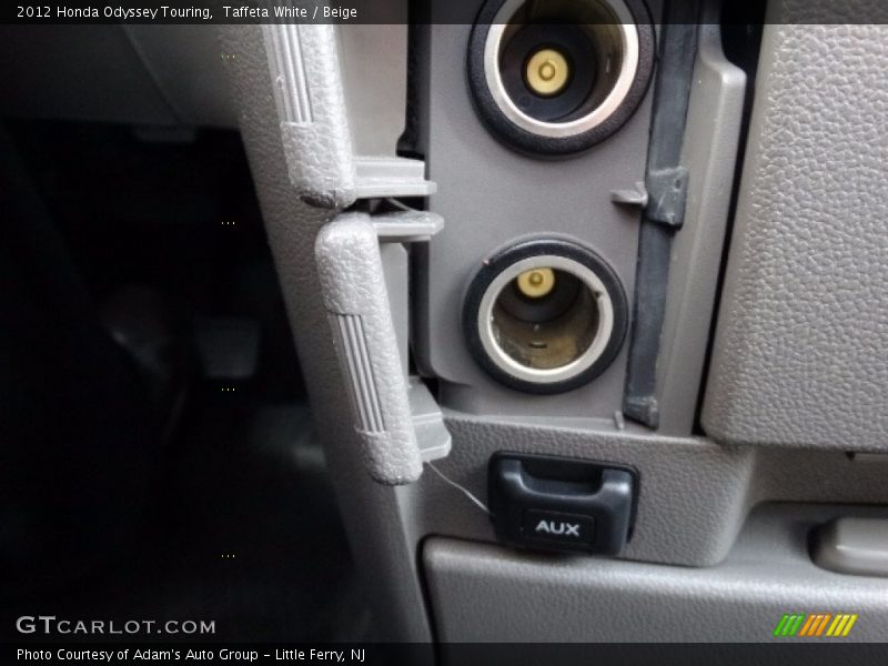 Taffeta White / Beige 2012 Honda Odyssey Touring