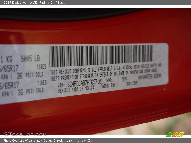 Redline 2K / Black 2017 Dodge Journey SE