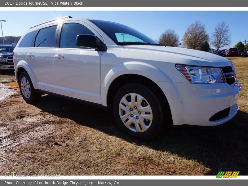 Vice White / Black 2017 Dodge Journey SE