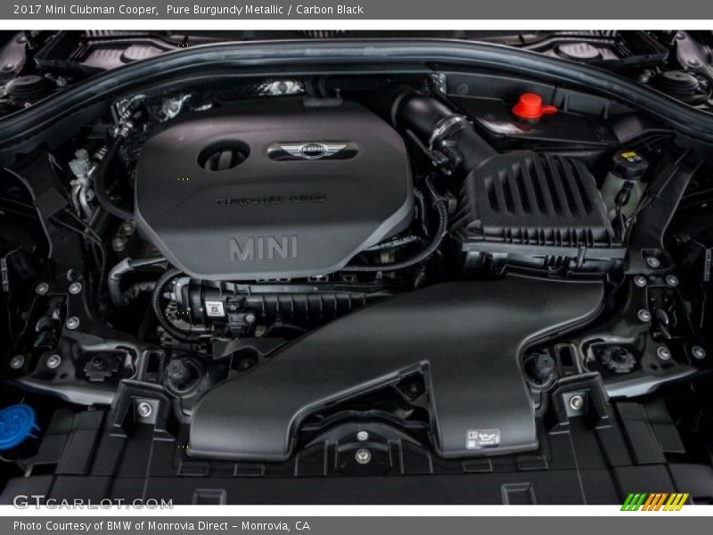 Pure Burgundy Metallic / Carbon Black 2017 Mini Clubman Cooper