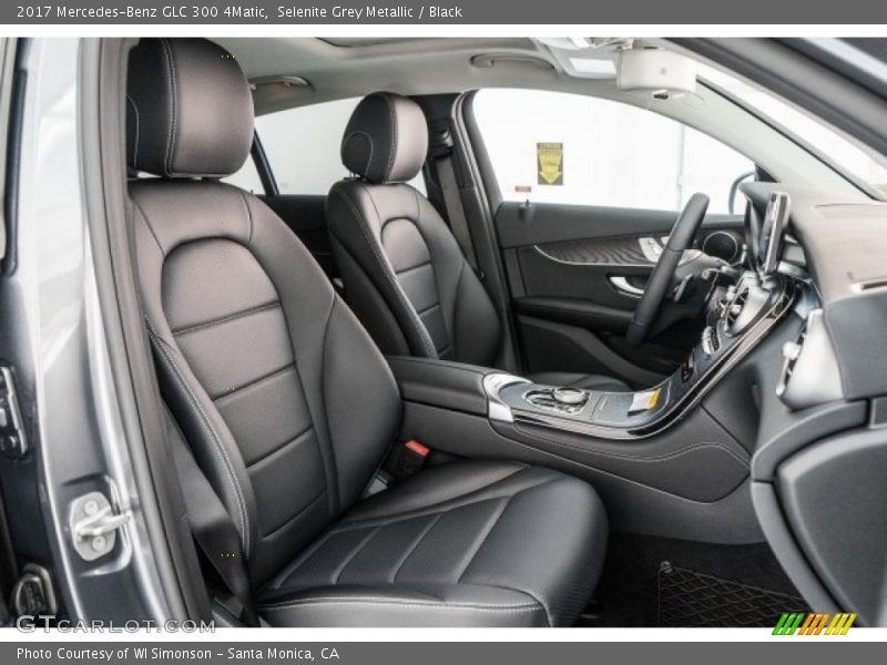 Selenite Grey Metallic / Black 2017 Mercedes-Benz GLC 300 4Matic