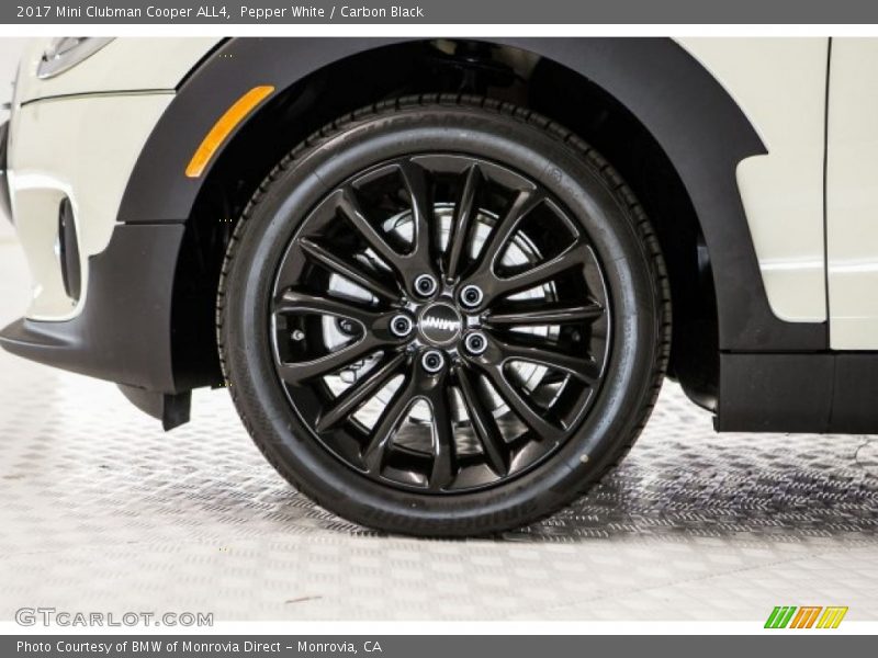 Pepper White / Carbon Black 2017 Mini Clubman Cooper ALL4
