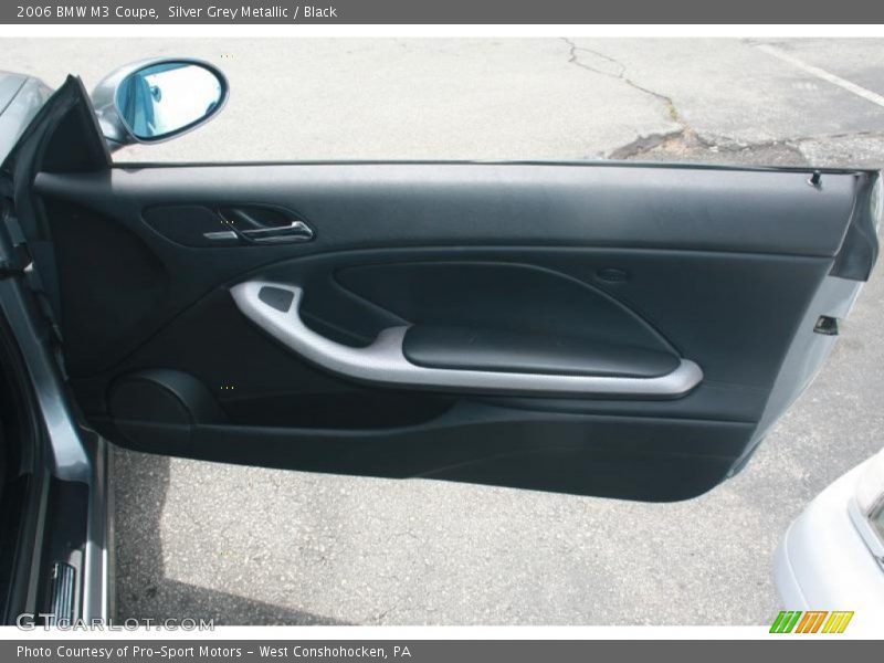 Door Panel of 2006 M3 Coupe
