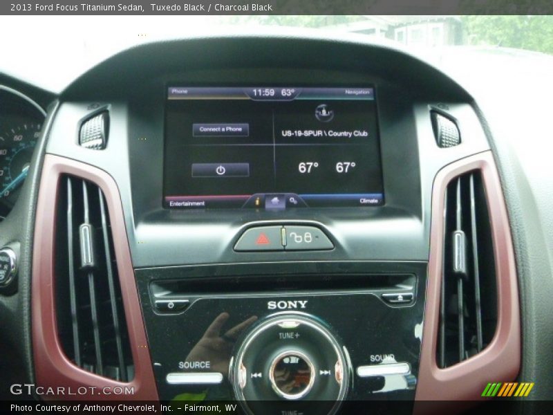 Tuxedo Black / Charcoal Black 2013 Ford Focus Titanium Sedan