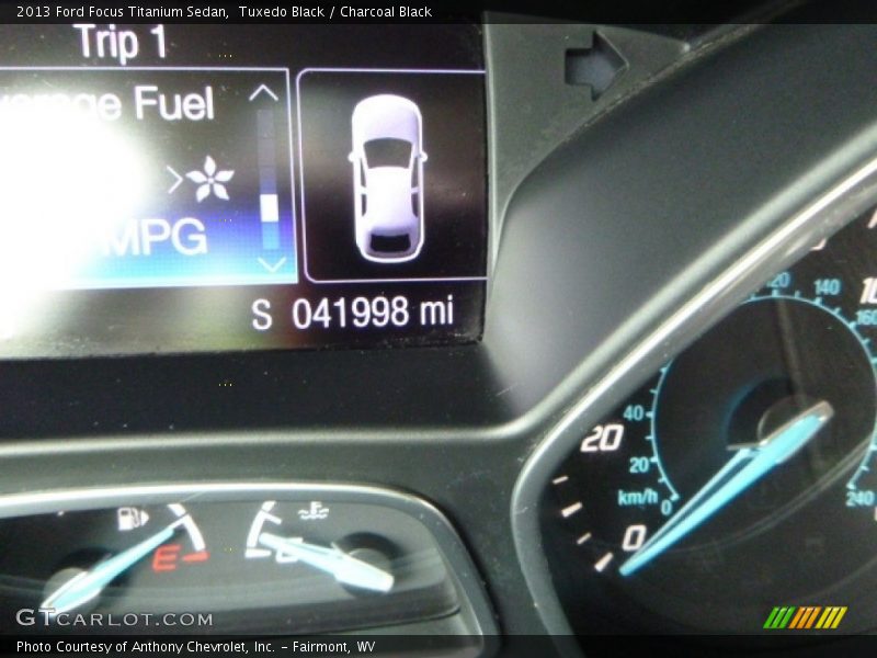 Tuxedo Black / Charcoal Black 2013 Ford Focus Titanium Sedan