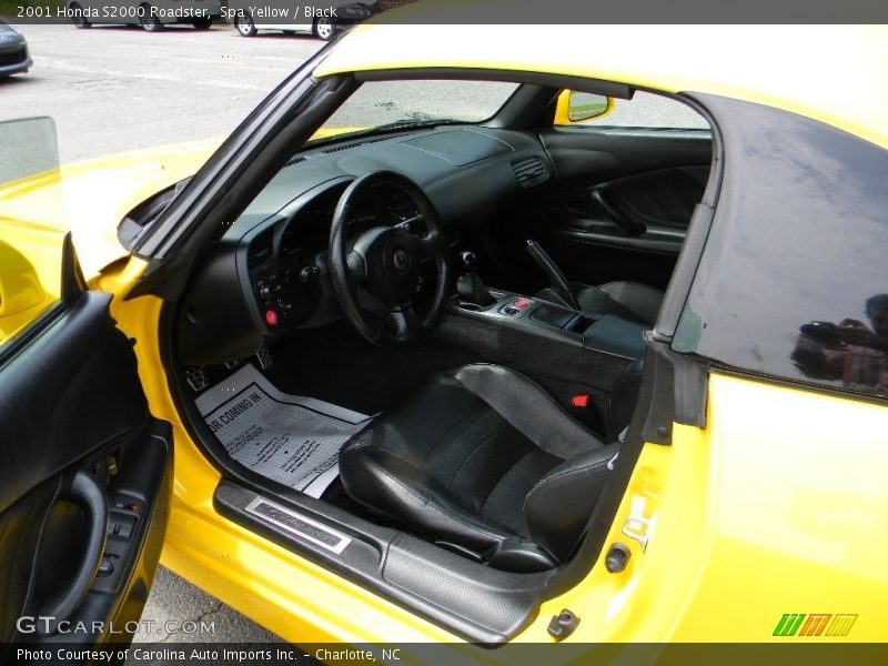 Front Seat of 2001 S2000 Roadster