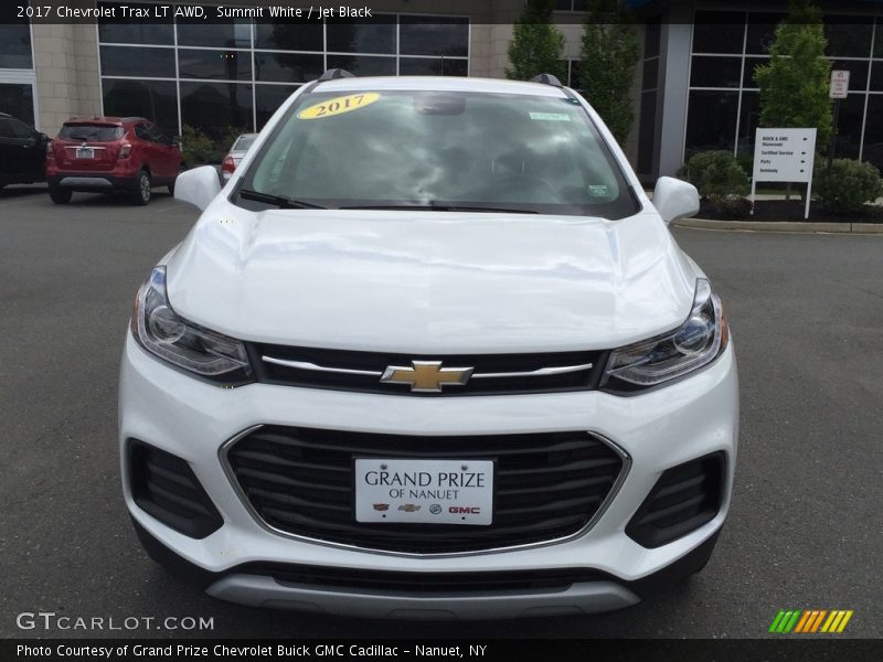 Summit White / Jet Black 2017 Chevrolet Trax LT AWD