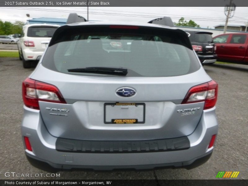 Ice Silver Metallic / Slate Black 2017 Subaru Outback 2.5i