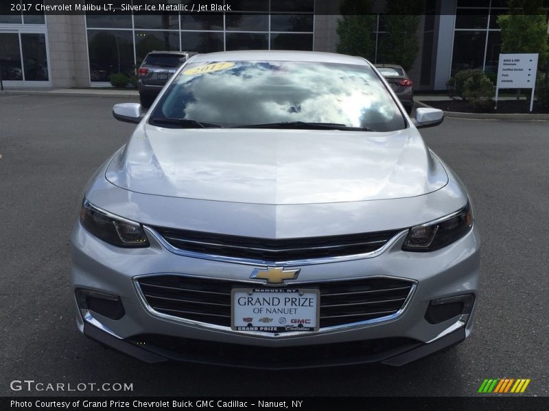 Silver Ice Metallic / Jet Black 2017 Chevrolet Malibu LT