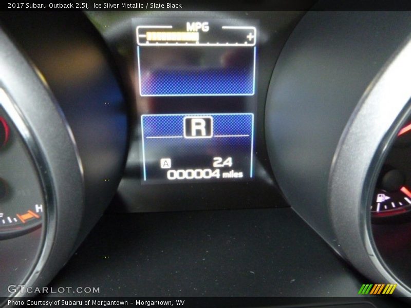 Ice Silver Metallic / Slate Black 2017 Subaru Outback 2.5i