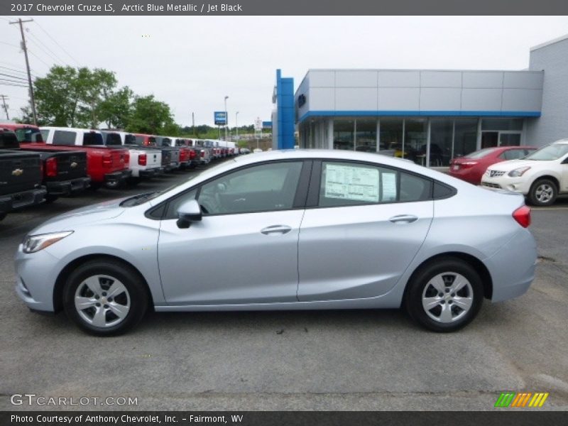 Arctic Blue Metallic / Jet Black 2017 Chevrolet Cruze LS