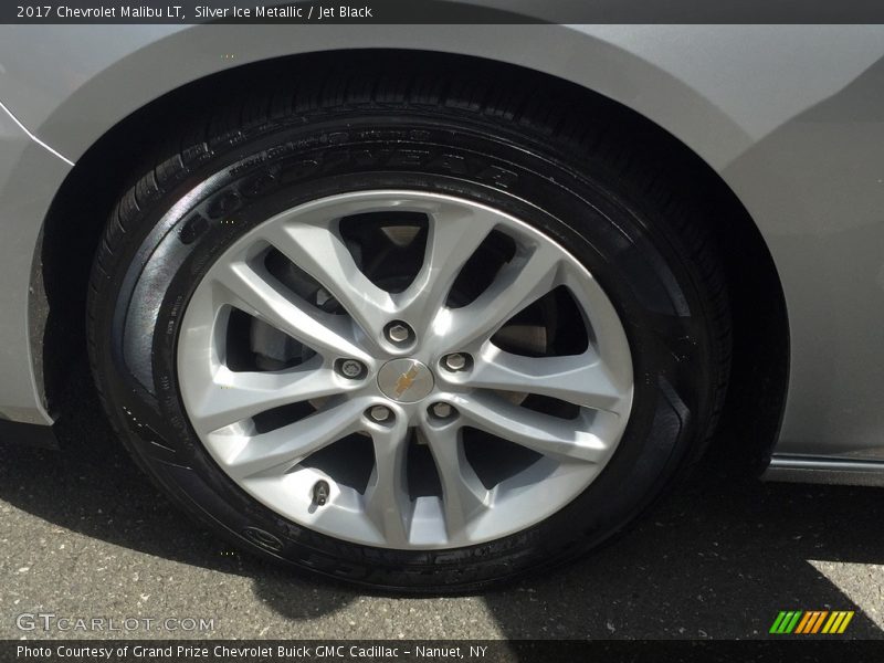 Silver Ice Metallic / Jet Black 2017 Chevrolet Malibu LT