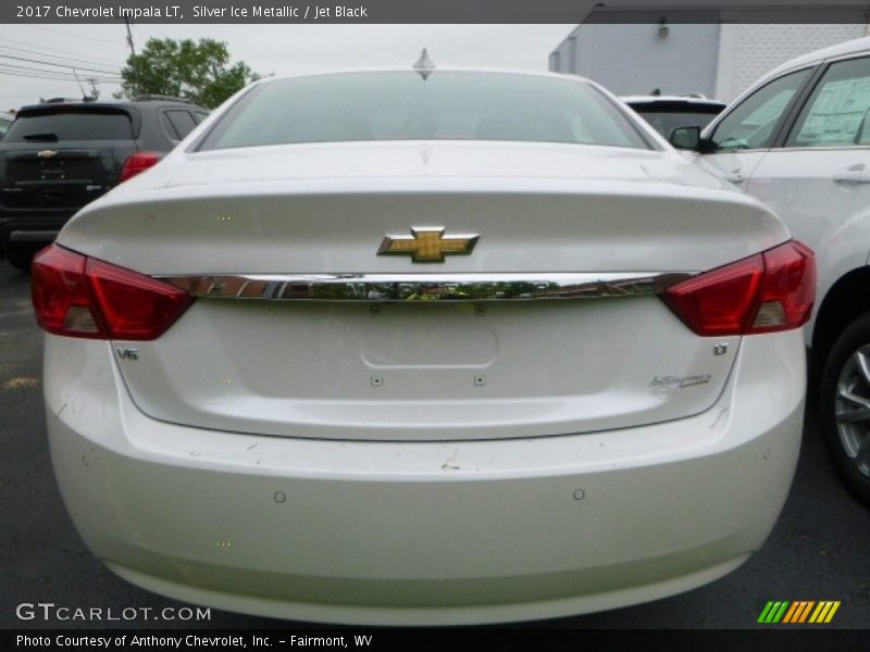 Silver Ice Metallic / Jet Black 2017 Chevrolet Impala LT