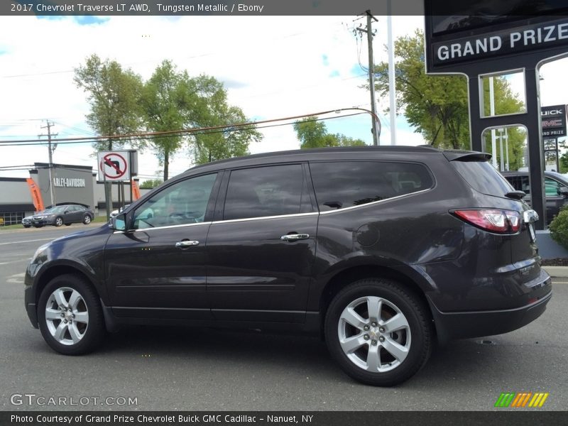Tungsten Metallic / Ebony 2017 Chevrolet Traverse LT AWD