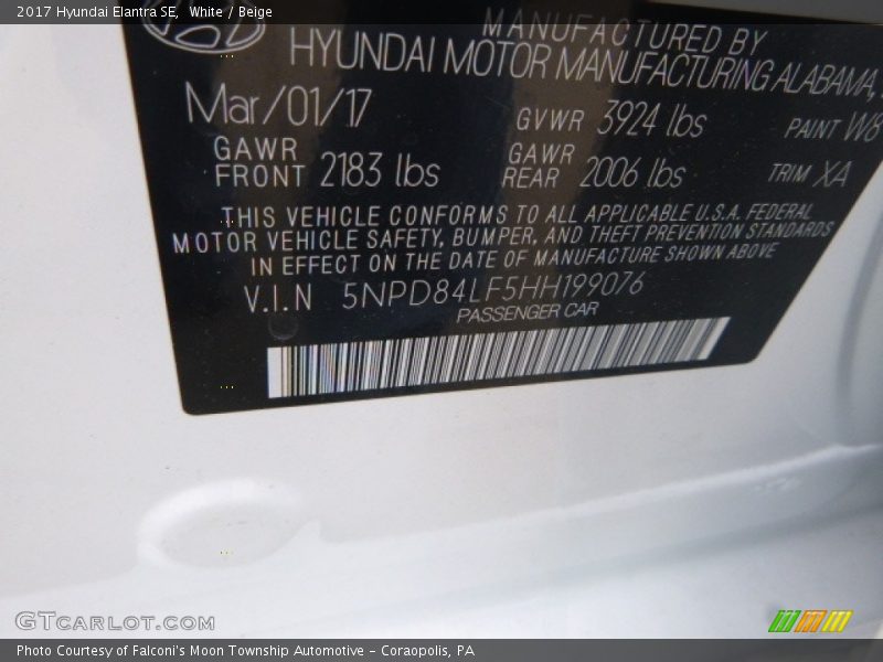 White / Beige 2017 Hyundai Elantra SE