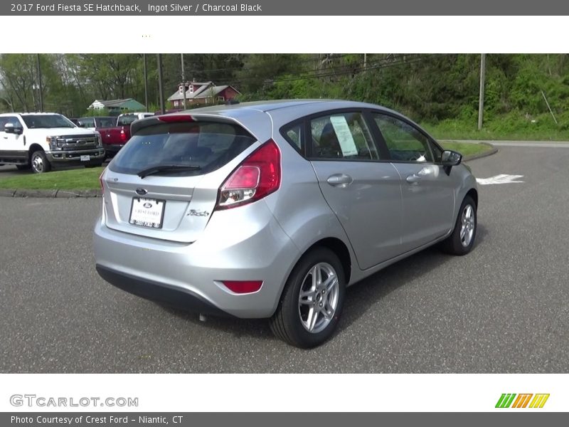 Ingot Silver / Charcoal Black 2017 Ford Fiesta SE Hatchback
