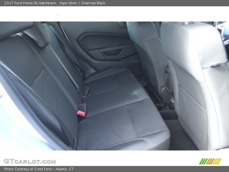 Ingot Silver / Charcoal Black 2017 Ford Fiesta SE Hatchback