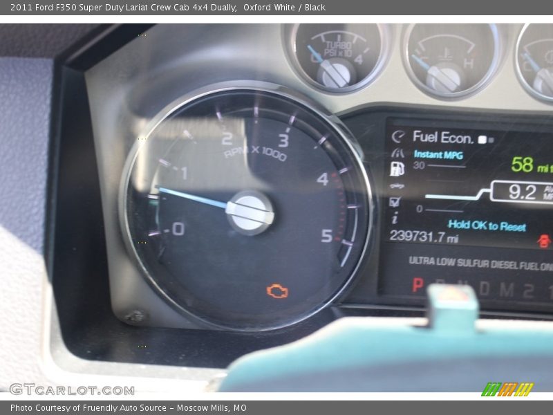 Oxford White / Black 2011 Ford F350 Super Duty Lariat Crew Cab 4x4 Dually