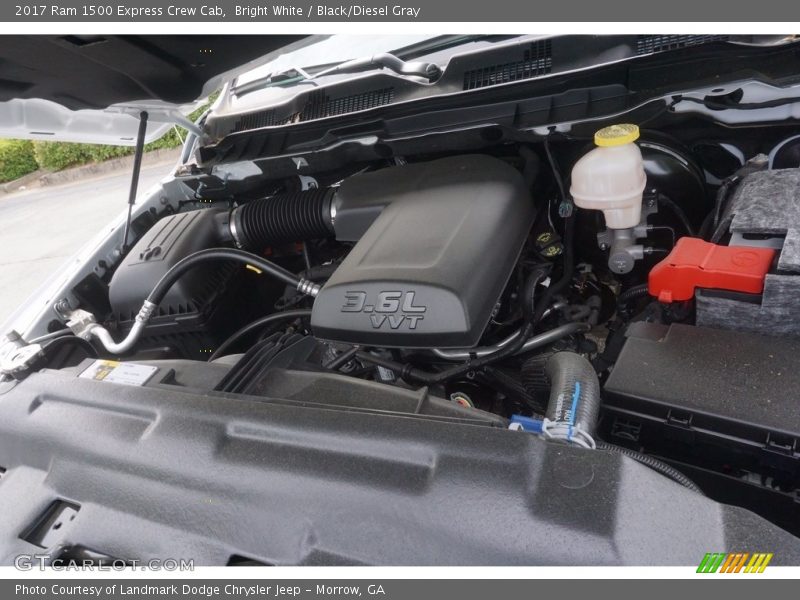 Bright White / Black/Diesel Gray 2017 Ram 1500 Express Crew Cab
