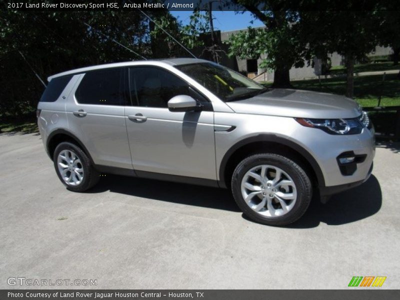 Aruba Metallic / Almond 2017 Land Rover Discovery Sport HSE