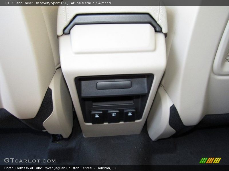 Aruba Metallic / Almond 2017 Land Rover Discovery Sport HSE