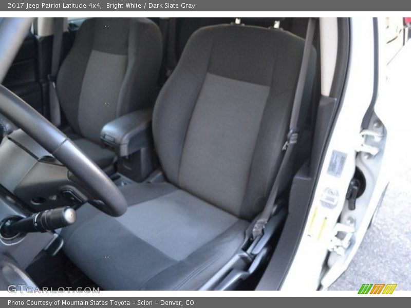 Bright White / Dark Slate Gray 2017 Jeep Patriot Latitude 4x4