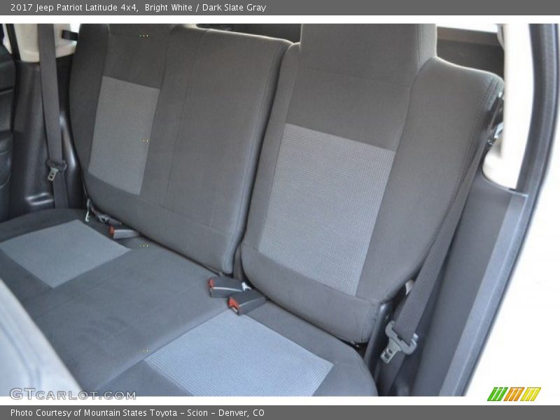 Bright White / Dark Slate Gray 2017 Jeep Patriot Latitude 4x4