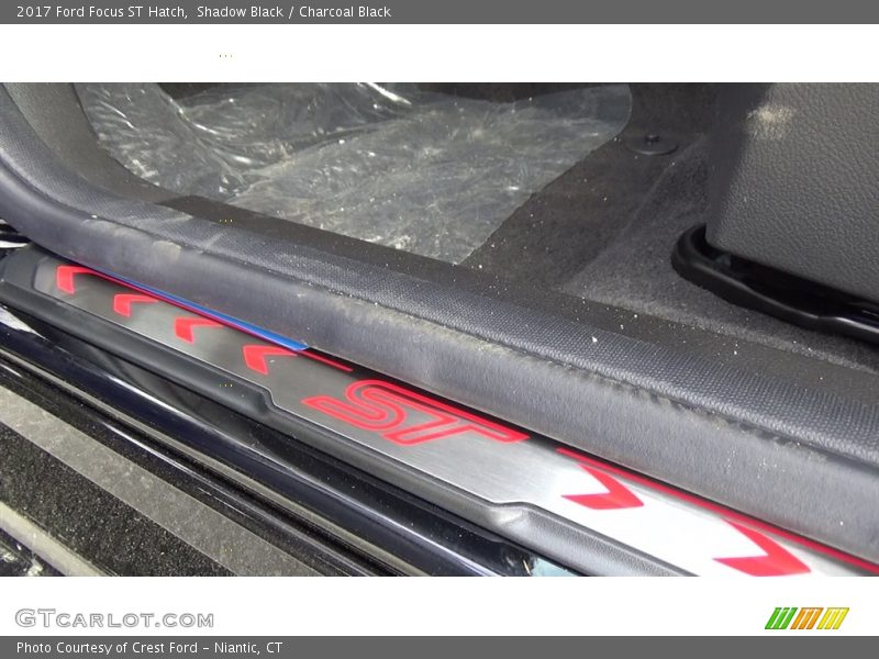 Shadow Black / Charcoal Black 2017 Ford Focus ST Hatch