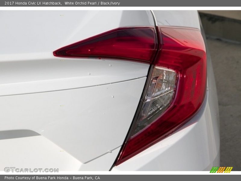 White Orchid Pearl / Black/Ivory 2017 Honda Civic LX Hatchback