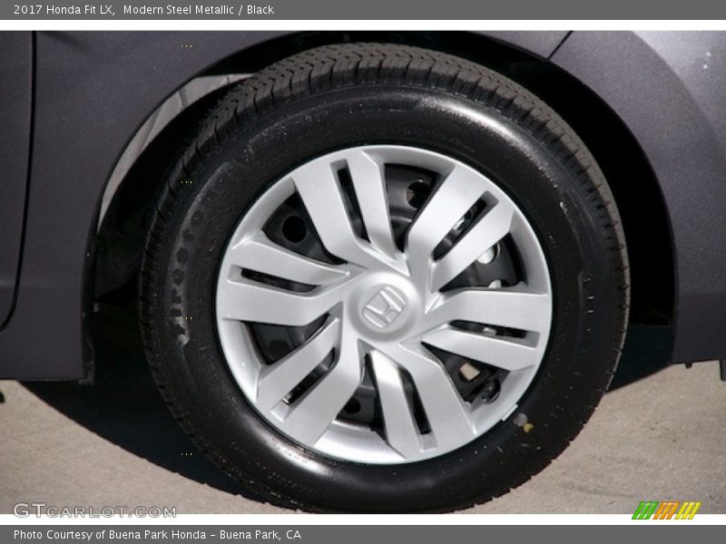 Modern Steel Metallic / Black 2017 Honda Fit LX