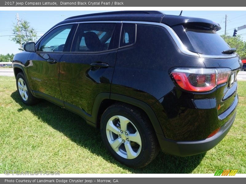 Diamond Black Crystal Pearl / Black 2017 Jeep Compass Latitude
