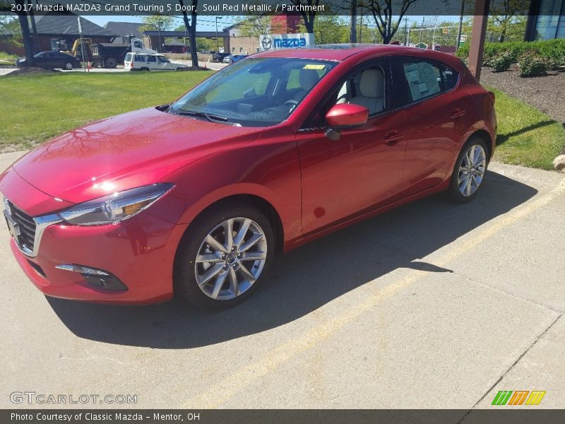 Soul Red Metallic / Parchment 2017 Mazda MAZDA3 Grand Touring 5 Door