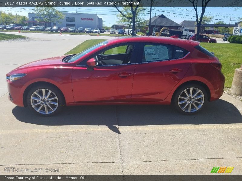 Soul Red Metallic / Parchment 2017 Mazda MAZDA3 Grand Touring 5 Door