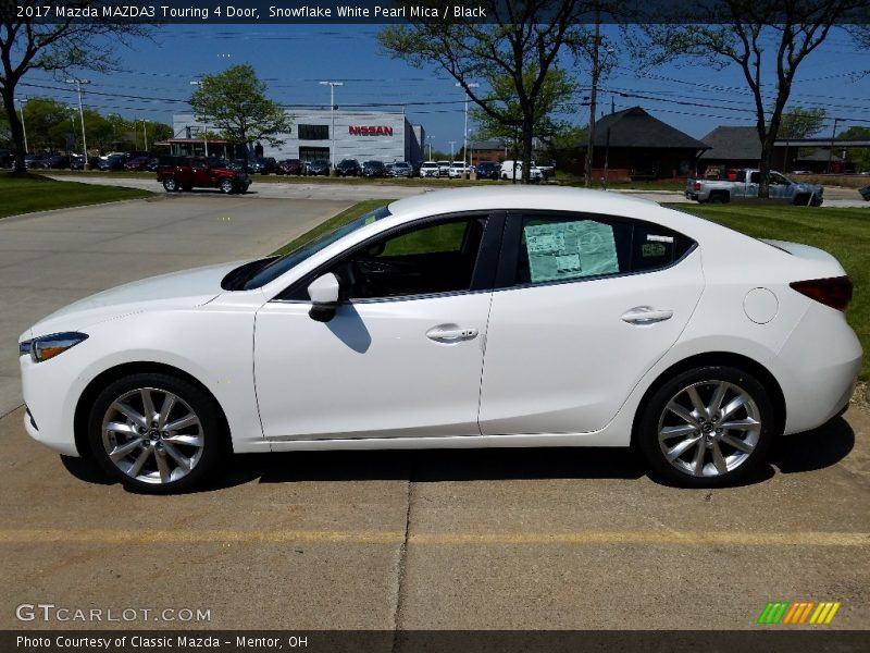 Snowflake White Pearl Mica / Black 2017 Mazda MAZDA3 Touring 4 Door