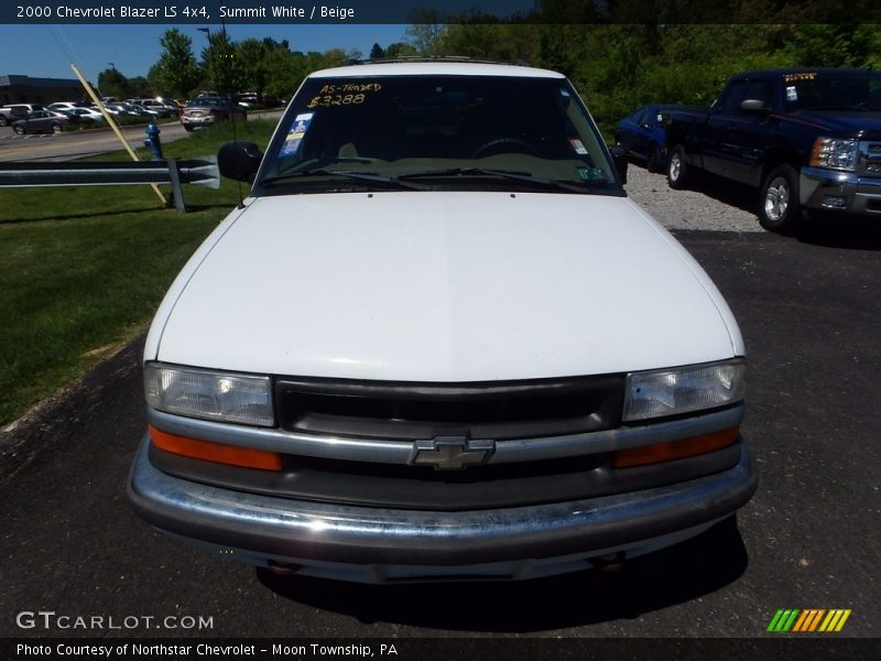 Summit White / Beige 2000 Chevrolet Blazer LS 4x4
