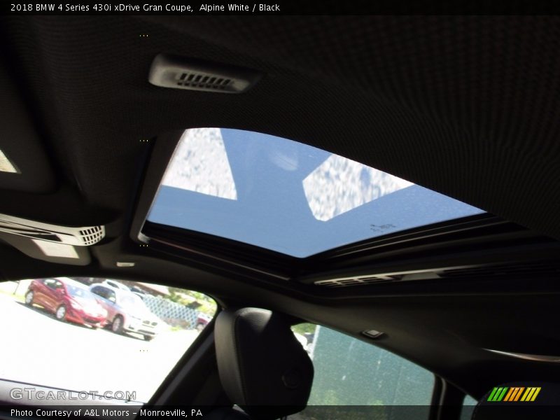 Alpine White / Black 2018 BMW 4 Series 430i xDrive Gran Coupe
