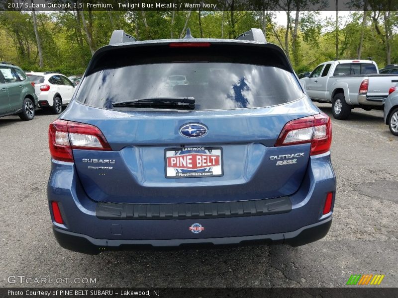 Twilight Blue Metallic / Warm Ivory 2017 Subaru Outback 2.5i Premium