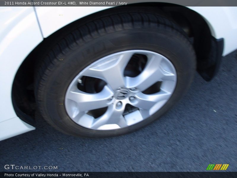 White Diamond Pearl / Ivory 2011 Honda Accord Crosstour EX-L 4WD